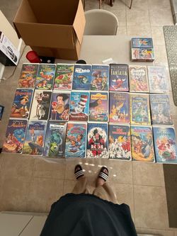 Disney…etc VHS tapes 26 bundle