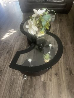 Glass Coffe Table 51x24