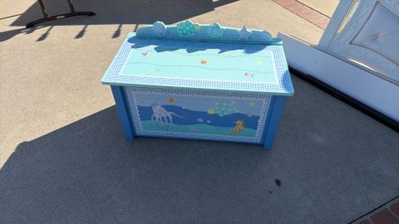 TOY BOX