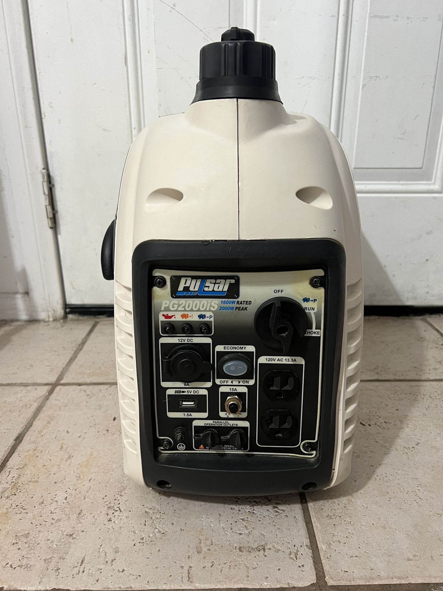 Pusar inverter generator, 2000 watts,  Quiet, Good condition, Work perfectly