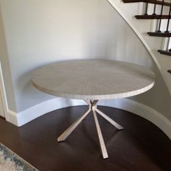 High End Dining Table Retails $1700