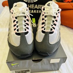 DS Nike Air Max 95 Pink Mens Size 10