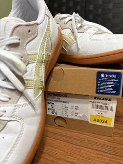 Asics Skyhand OG/Women 6.5