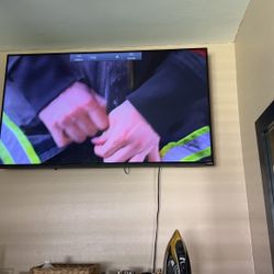 Vizio 55’inch Smart Tv