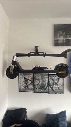 Unagi Voyager E Scooter