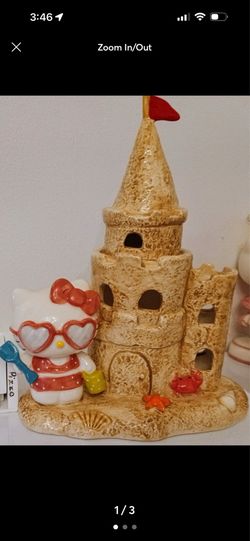 Hello Kitty Ceramic Sand Castle