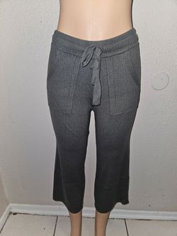 Women's pants size Small