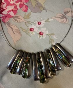 Gorgeous Abalone And Silver Wire Necklace 