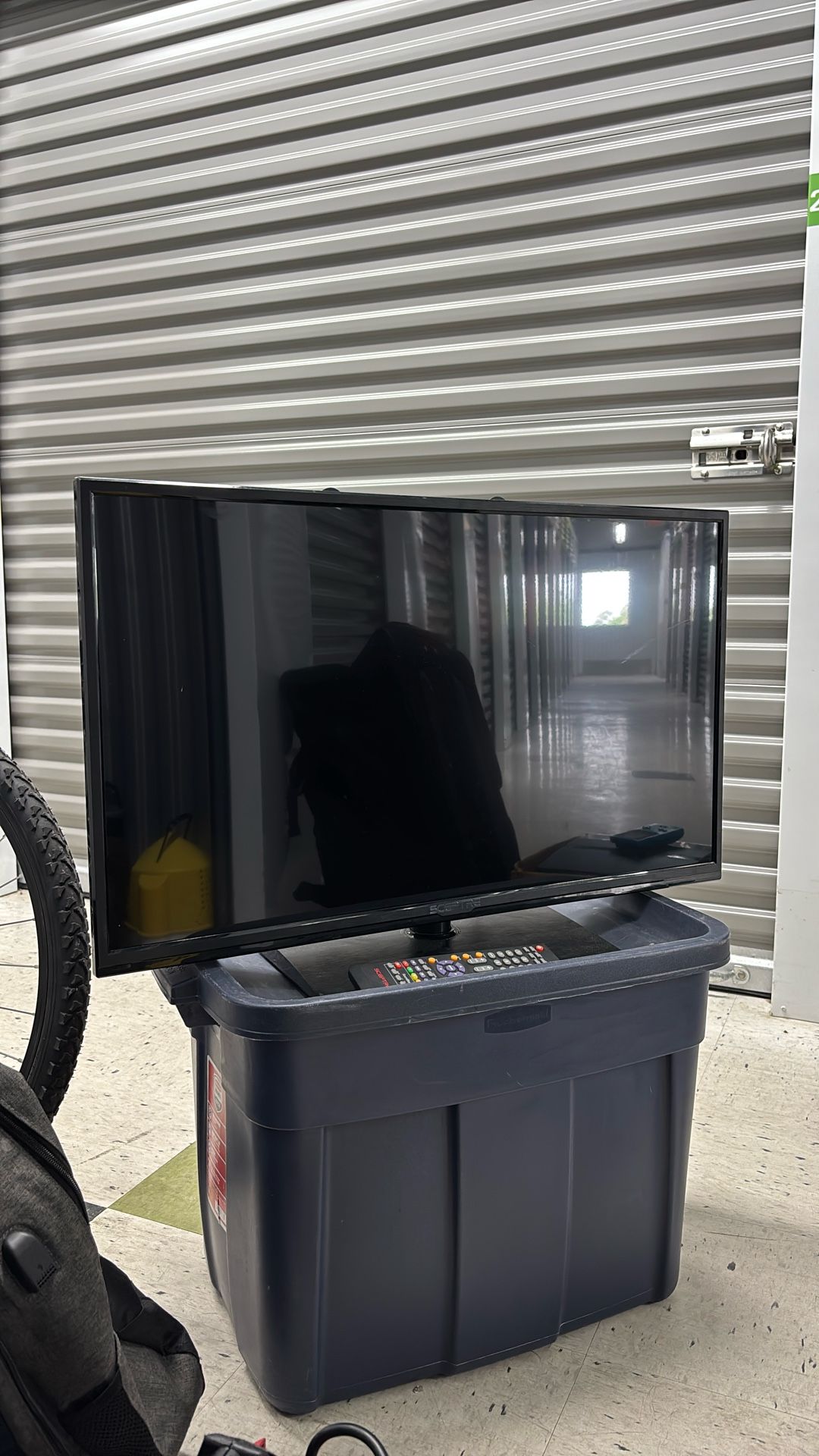 32inch Scepter TV
