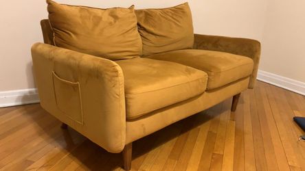 58” Velvet Couch