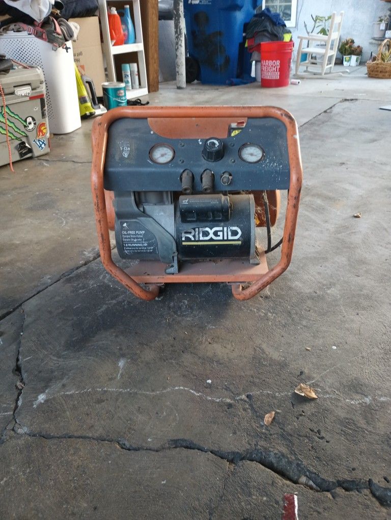 Ridgid Air Compressor Works Great 