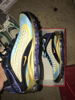 Air max 97 Deluxe Size 9.5! Didnt fit me right. 95$