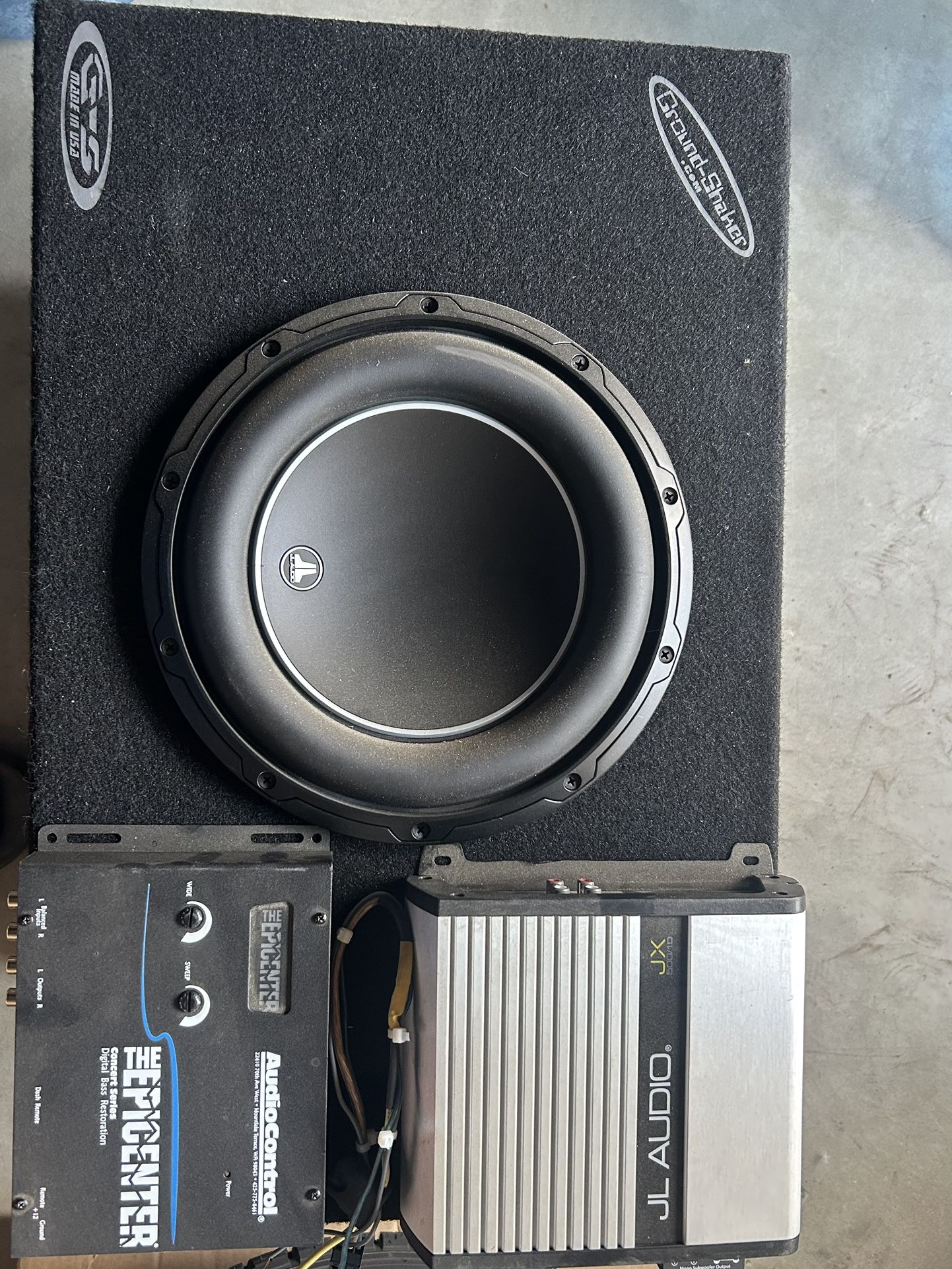 JL Audio 10 in W6 With Ground Shaker Box.