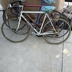 3 Road Bikes 🚲 