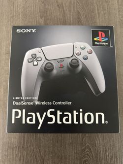 PS5 30th Anniversary Controller