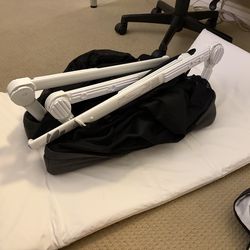 Guava Family Travel Crib / pack n play