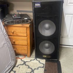 Speakers 
