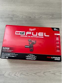 Milwaukee M12 FUEL SURGE 12V Lithium-Ion Brushless Cordless 1/4 in. Hex Impact Driver Compact Kit