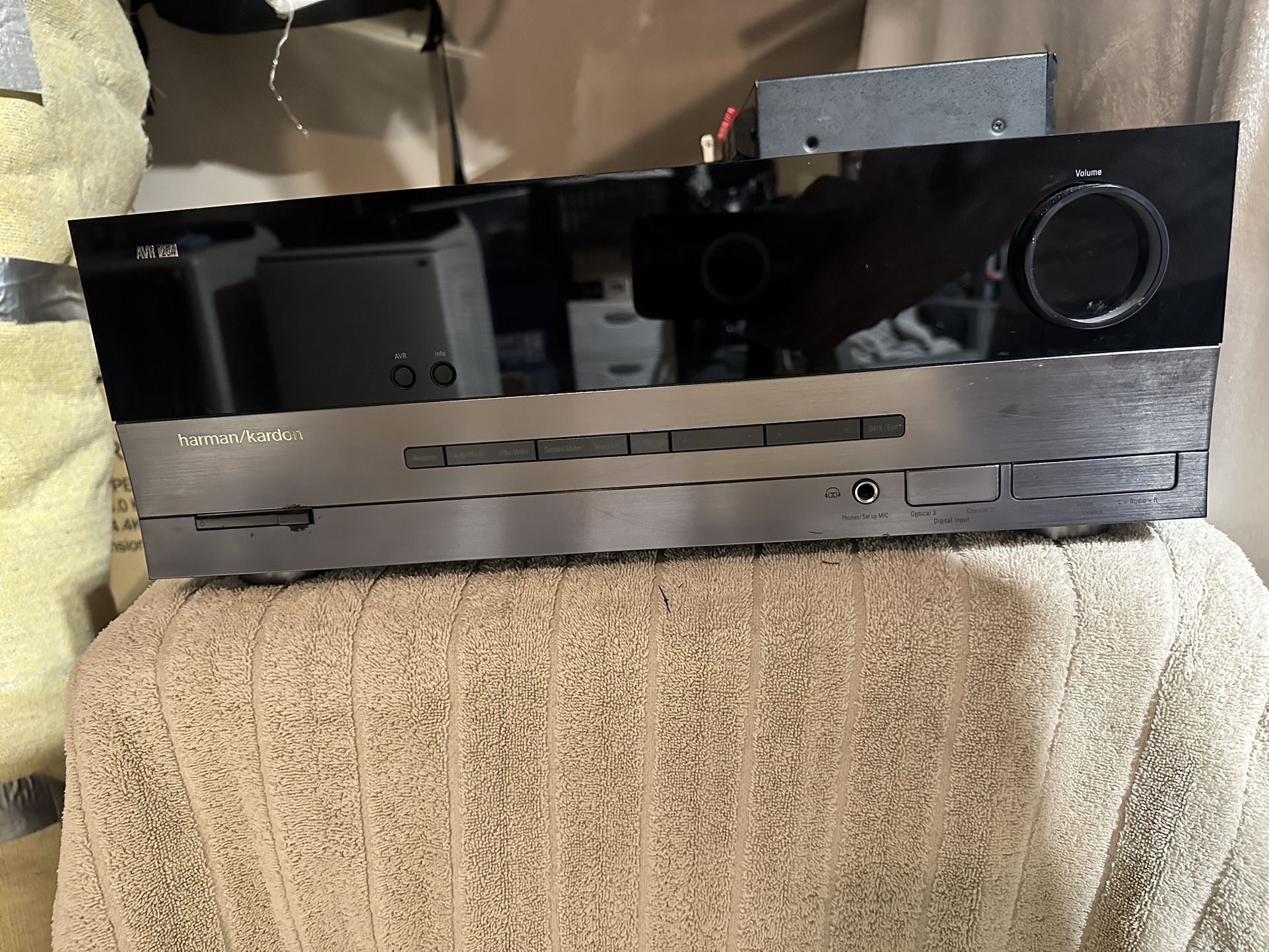Harmon Kardon Receiver AVR254
