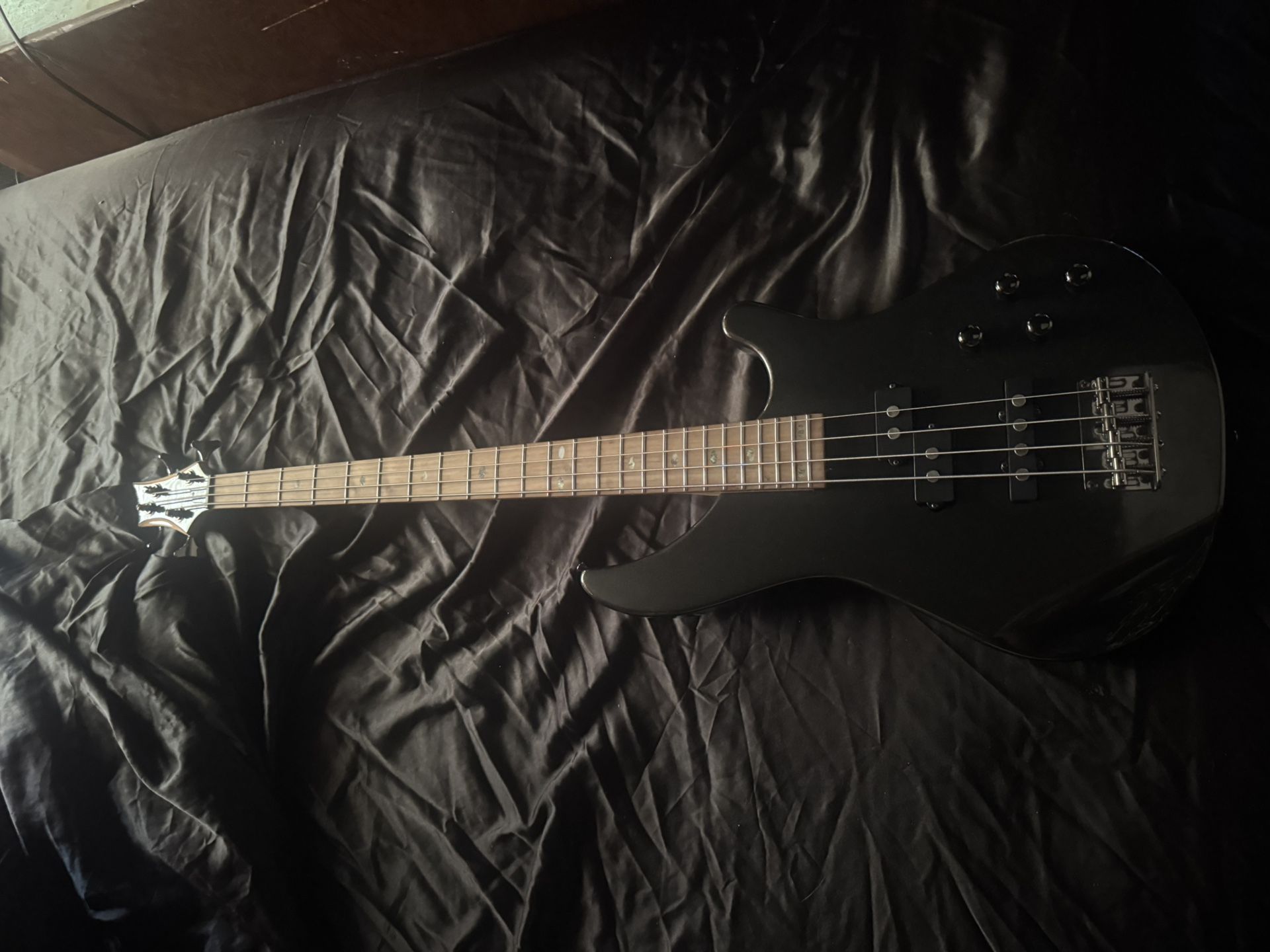 Mitchell Bass Guitar New