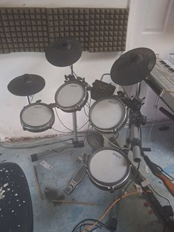Electic drum set/ midi dum machine
