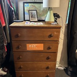 Sturdy 5 Drawer Dresser 