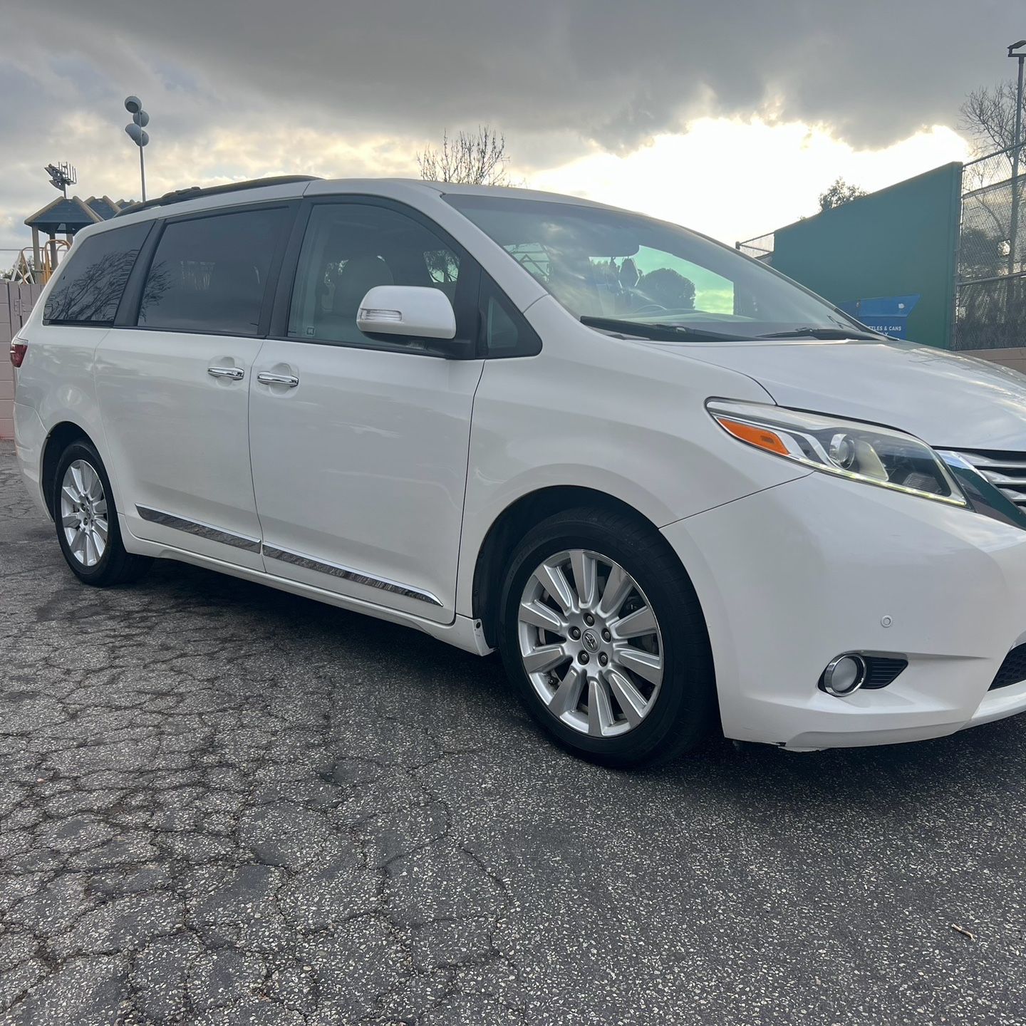 2017 Toyota Sienna