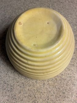 Fiesta ware yellow fruit / vegetable bowl
