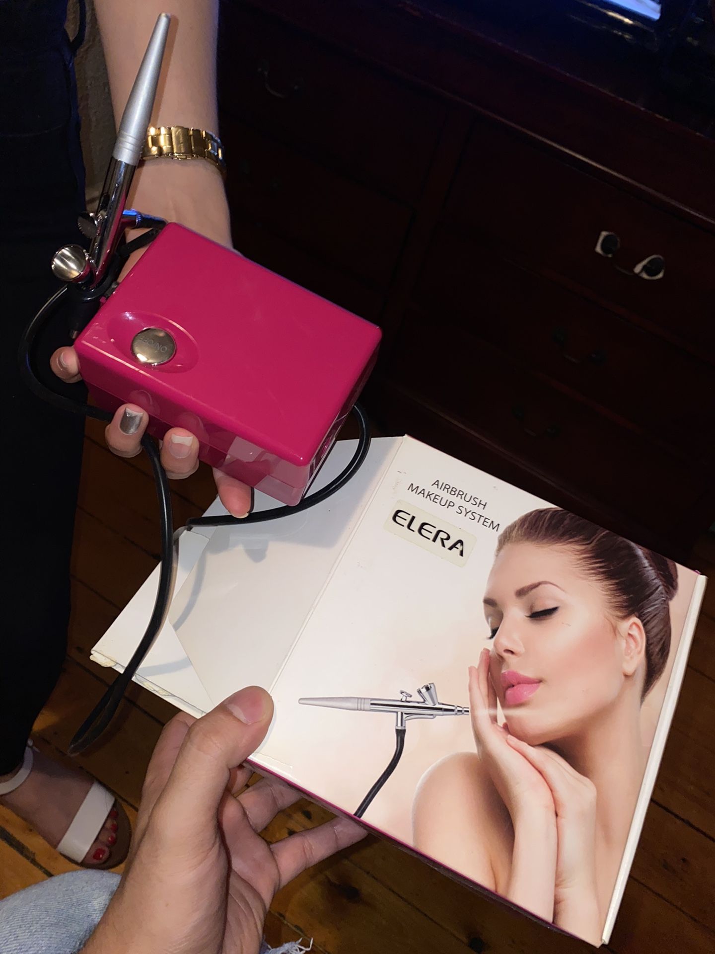 ELERA Air brush makeup system