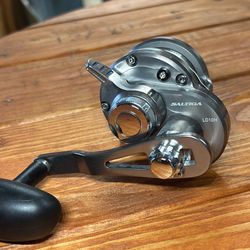 Fishing Reel 