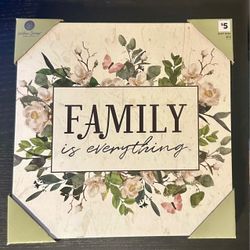 Willow Spring "Family Is Everything" Wall Decor