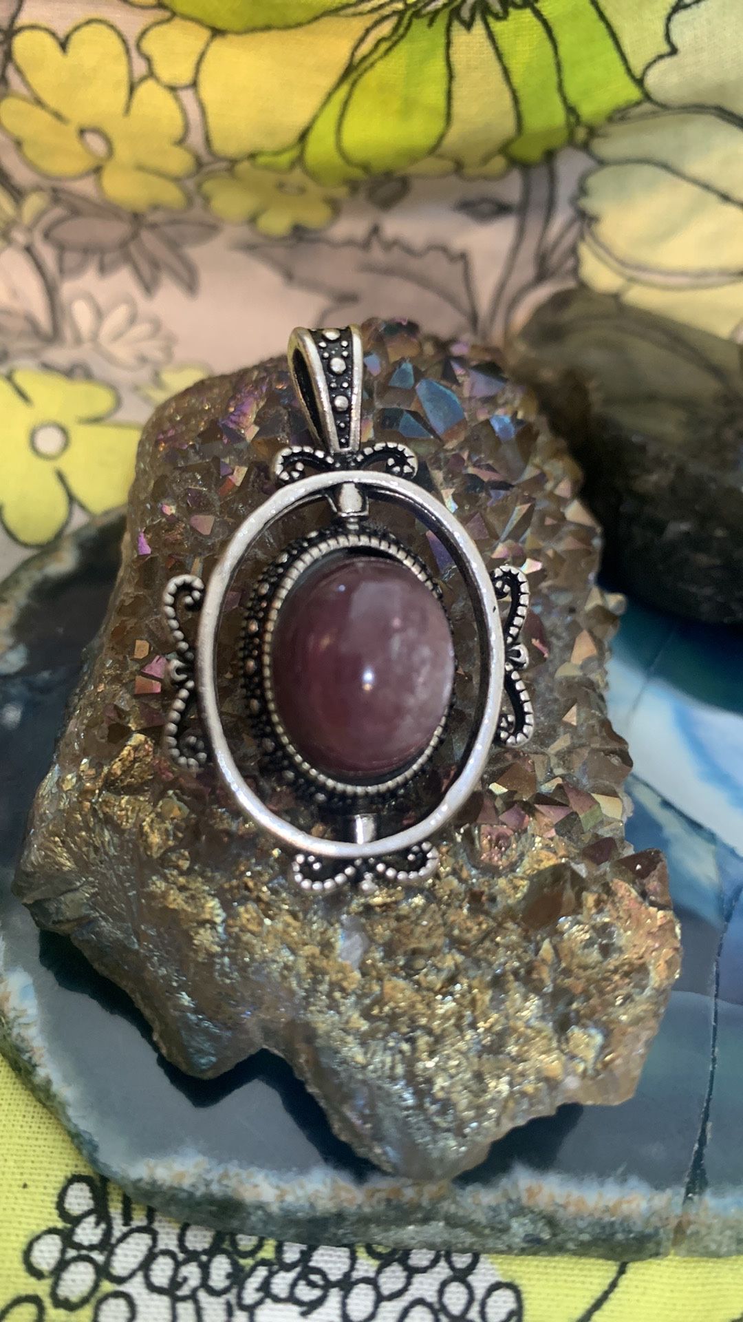 Purple Mica Leopoldite Spinning Pendant Silver Plated No Chain