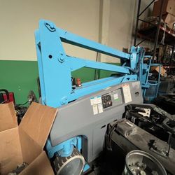 GENIE BOOMLIFT