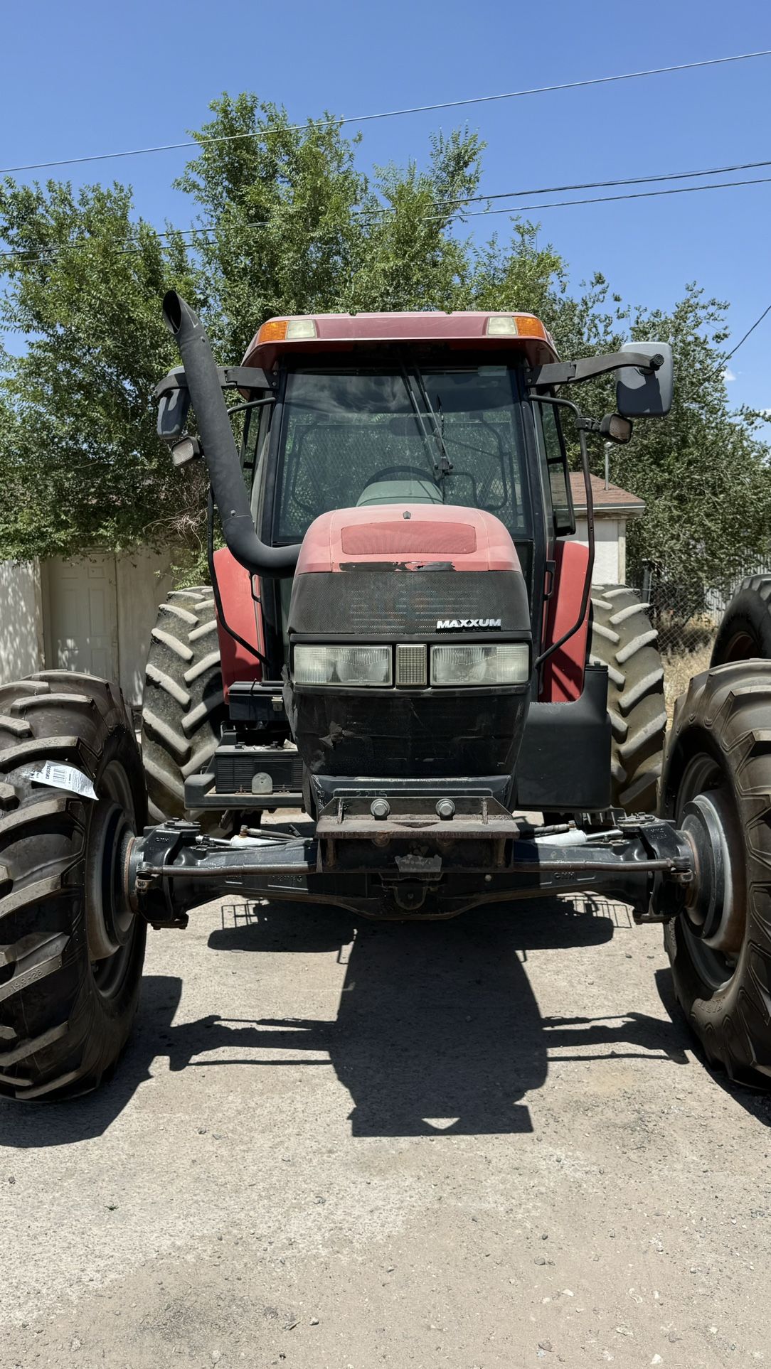 Tractor MXM 155