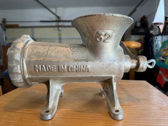 Cast Iron Manual Meat Grinder Size 32