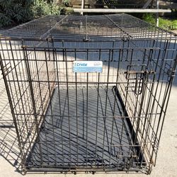 2 Xtra Large Dog Crates 36.62 L X 22.84 W X24.81 H Inchs $45 Each