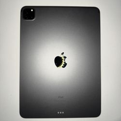 iPad Pro 11” 3rd Gen (128GB) + Apple Pencil + Case 