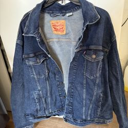 Denim jacket Size xl (LEVIS)
