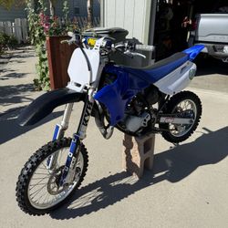 Yamaha YZ85 Dirt Bike