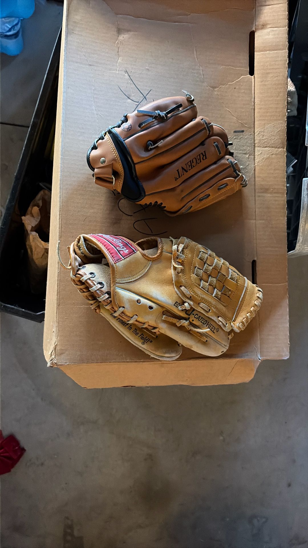 Genuine Leather Rawlings Glove