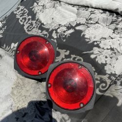 New Trailer Lights 