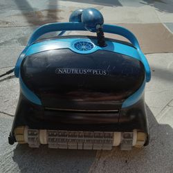 Dolphin Nautilus CC Plus Robotic Pool Vacuum Cleaner with Wi-Fi Control