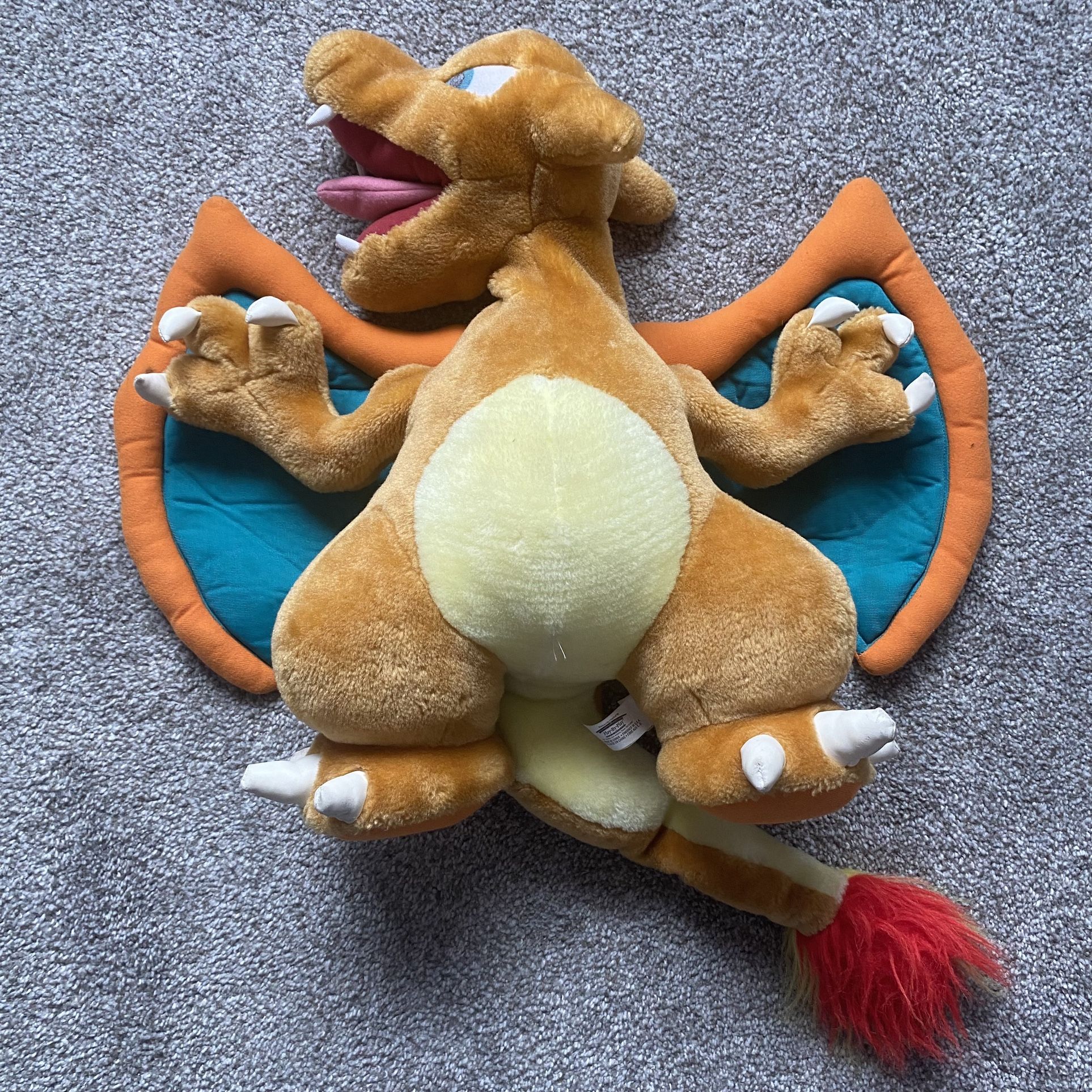 Nintendo 1999 Play By Play Pokemon Charizard "Stuffed Plush Animal