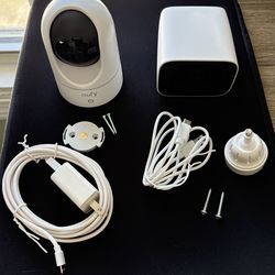 Eufy C210 (Wireless) And E220 (Wired) Security Camera Bundle