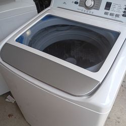 Insignia washer and dryer