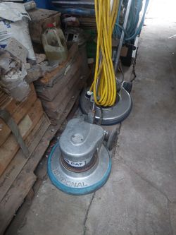 NATIONAL SCRUBBING AND POLISH FLOOR MACHINE PERFECT CONDICION  345.00