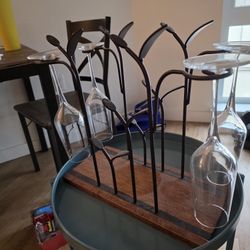 4 bottle racks, 4 glass racks Small Wine Rack