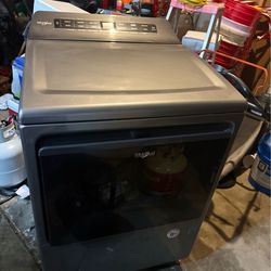 Washer and dryer set