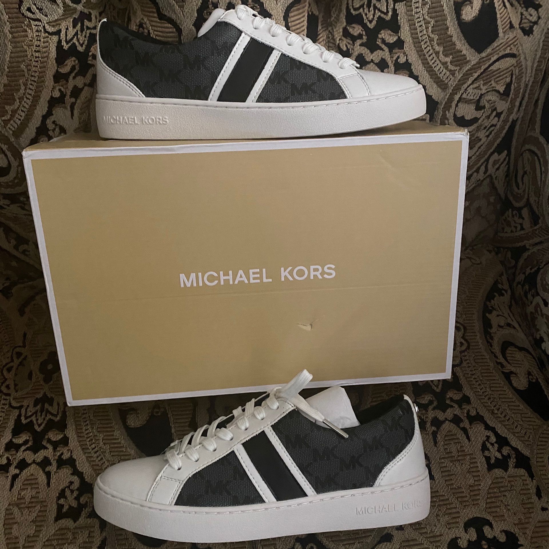 Michael Kors Sneakers New
