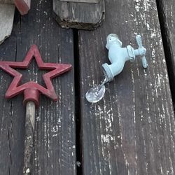 Small Red Star & Blue Faucet